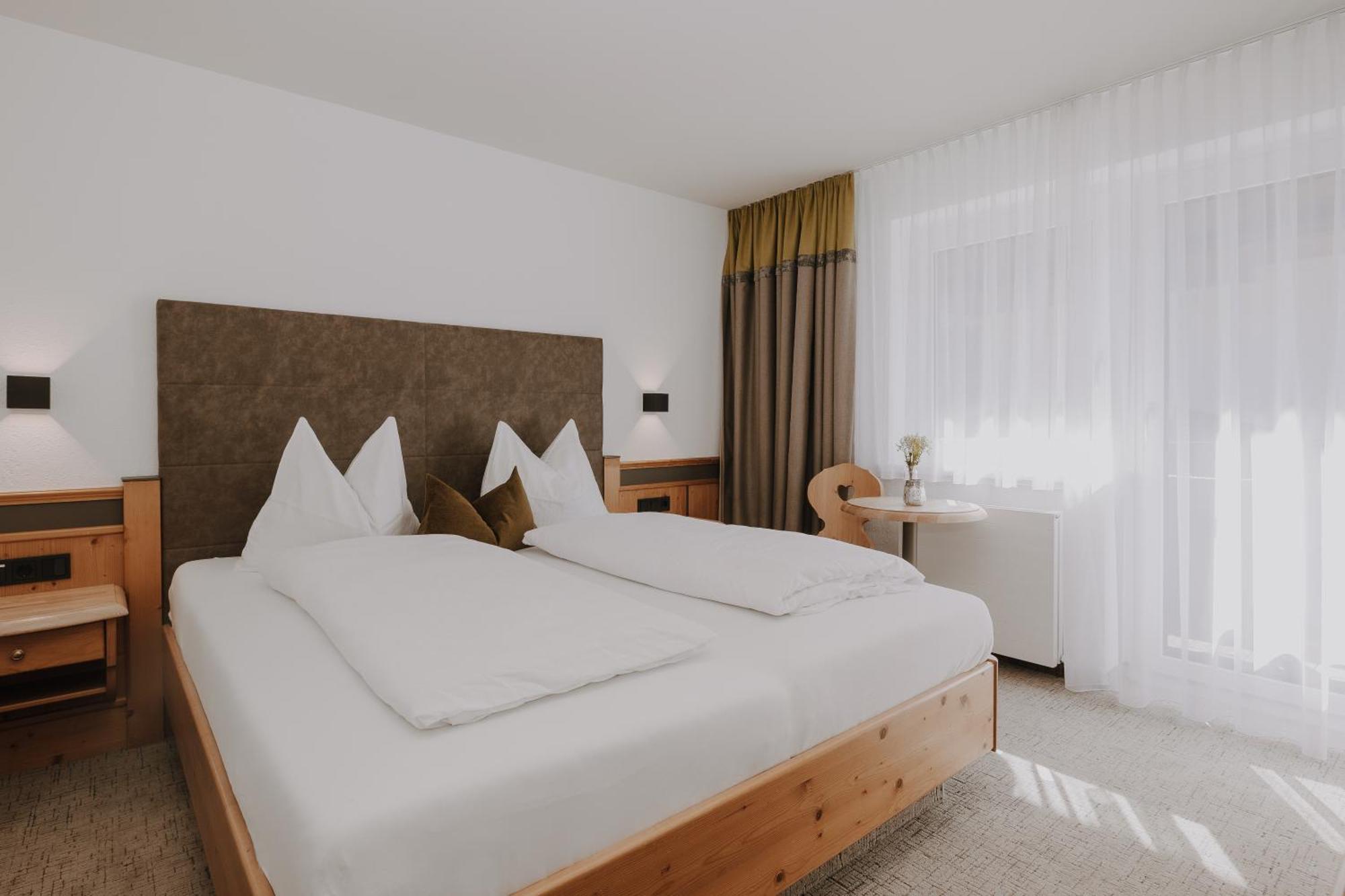 Bergquelle Hotel 3*